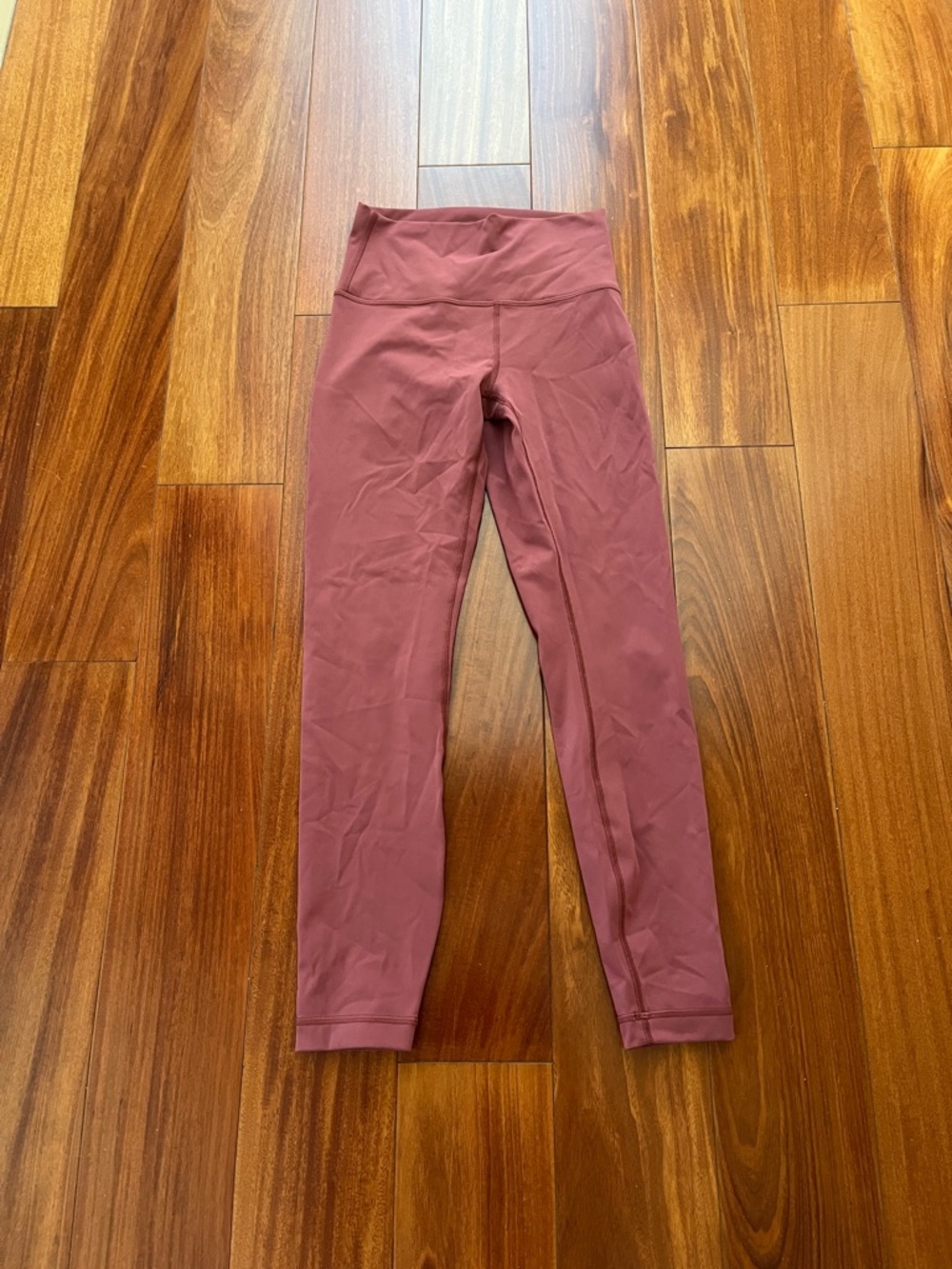 Lululemon Mauve High Rise Athletic Leggings Size 4